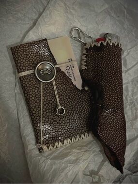 Handcrafted Brown Stingray-Texture Card Holder and Key Pouch